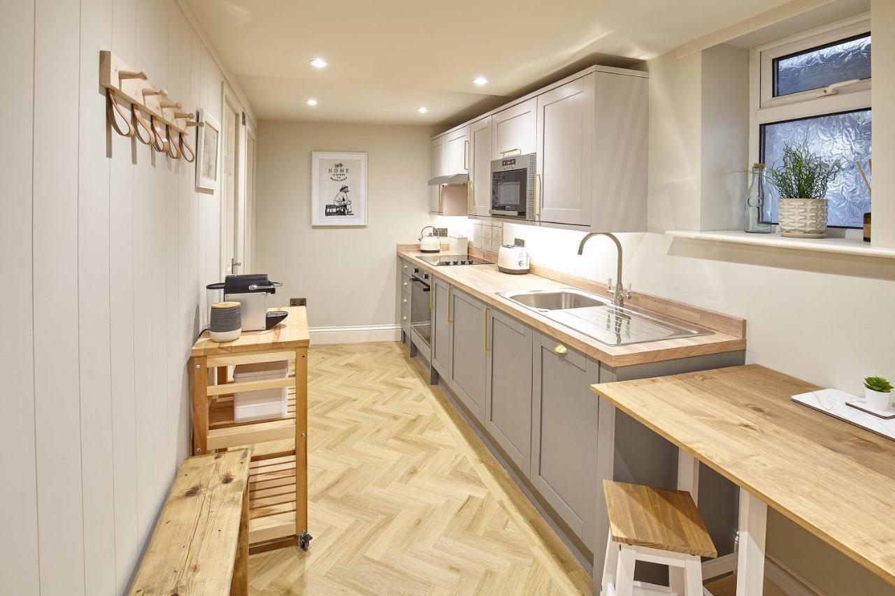 Host & Stay - The Salt Nook 惠特比 外观 照片